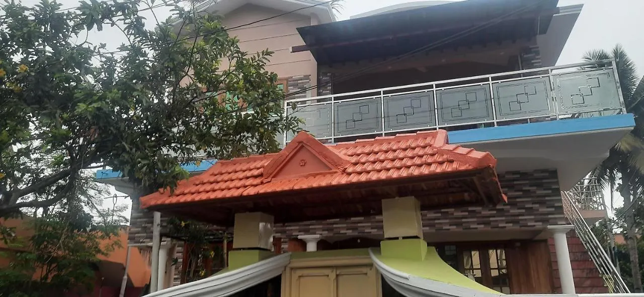 Texas Guest House 4 Bed Rooms تريفِندرم